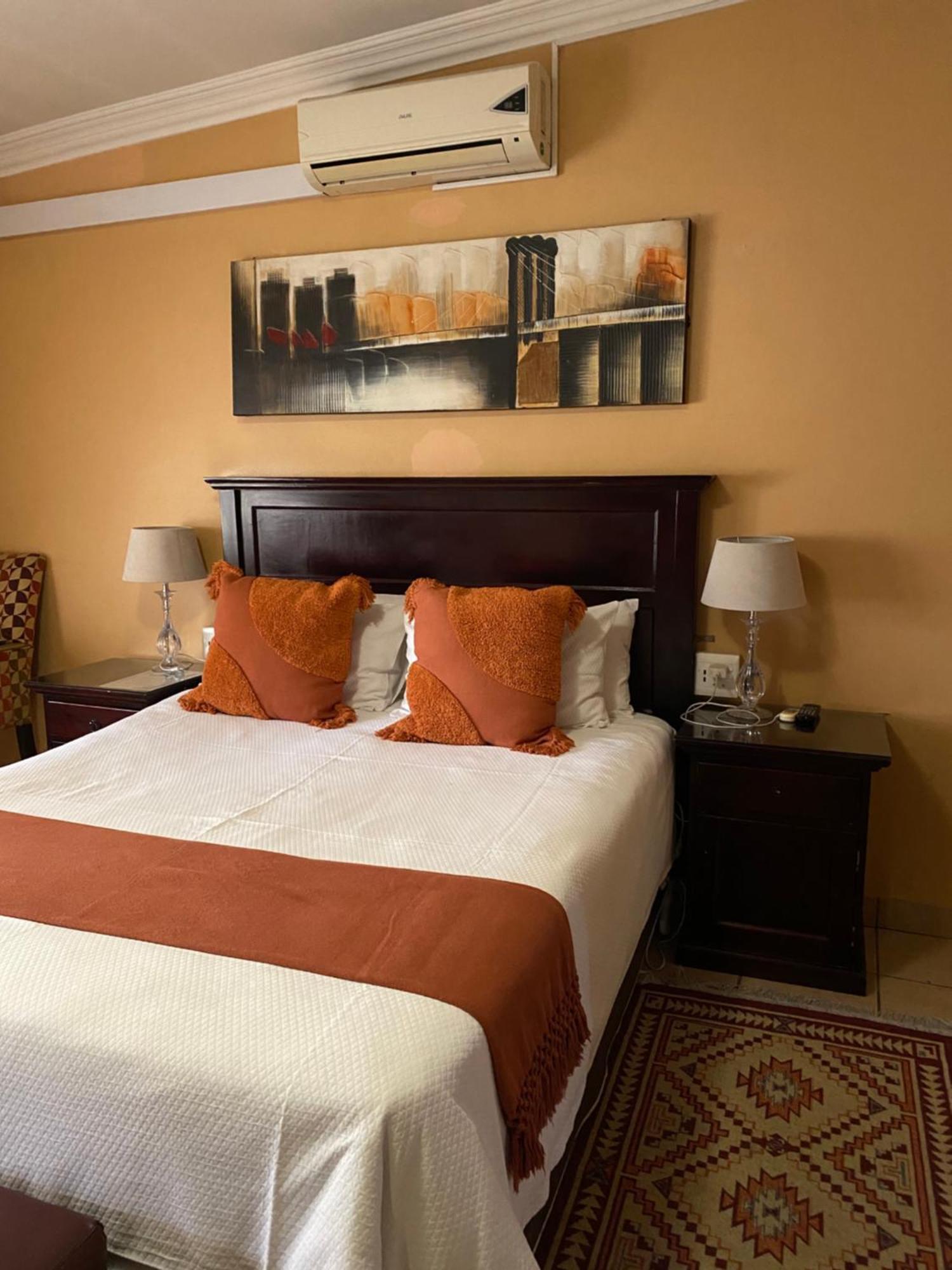 Madlula'S Guesthouse Pietermaritzburg Exterior photo