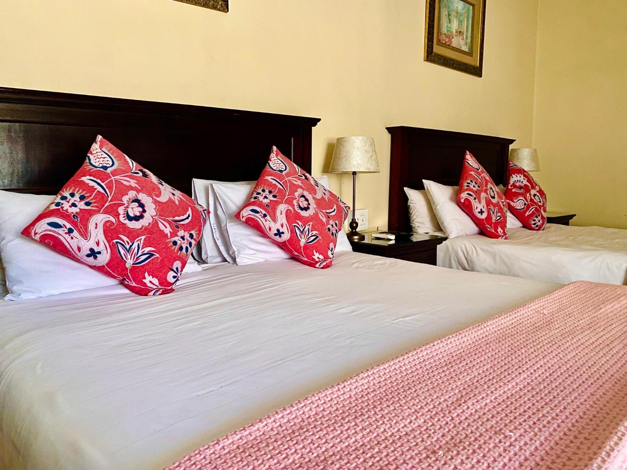 Madlula'S Guesthouse Pietermaritzburg Exterior photo